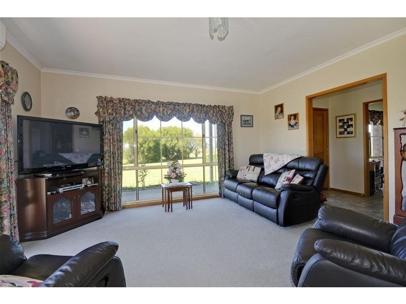 894 Cairnbrook Road, Glengarry VIC 3854