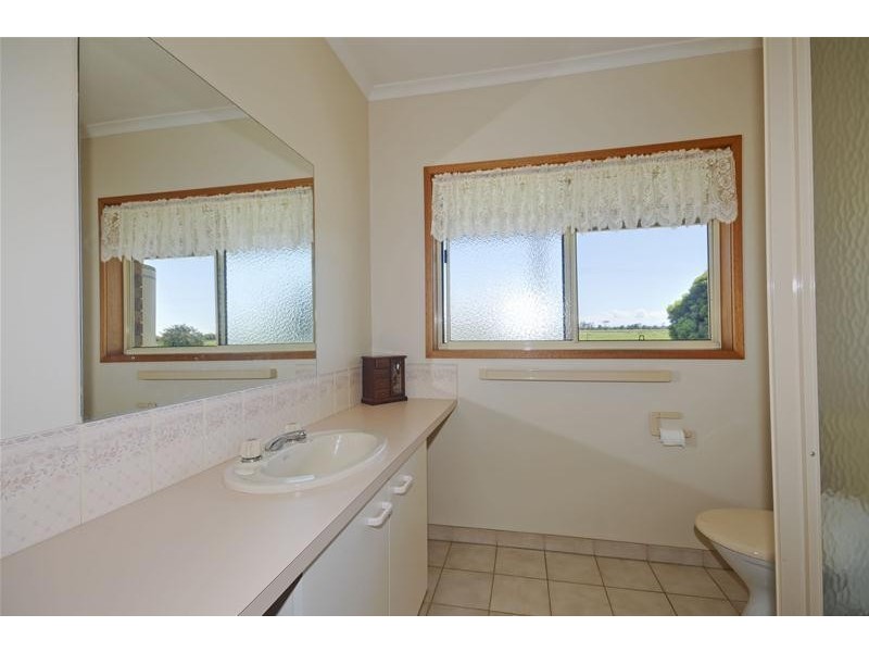 894 Cairnbrook Road, Glengarry VIC 3854