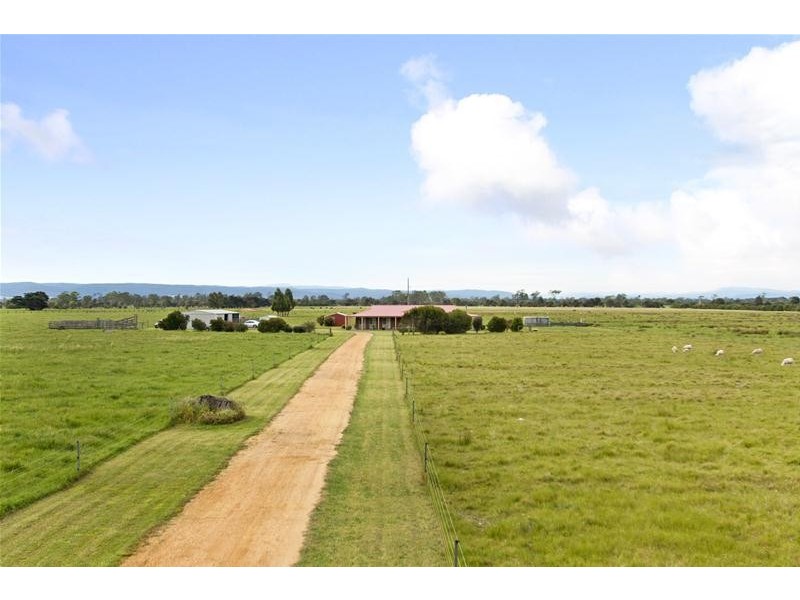 894 Cairnbrook Road, Glengarry VIC 3854