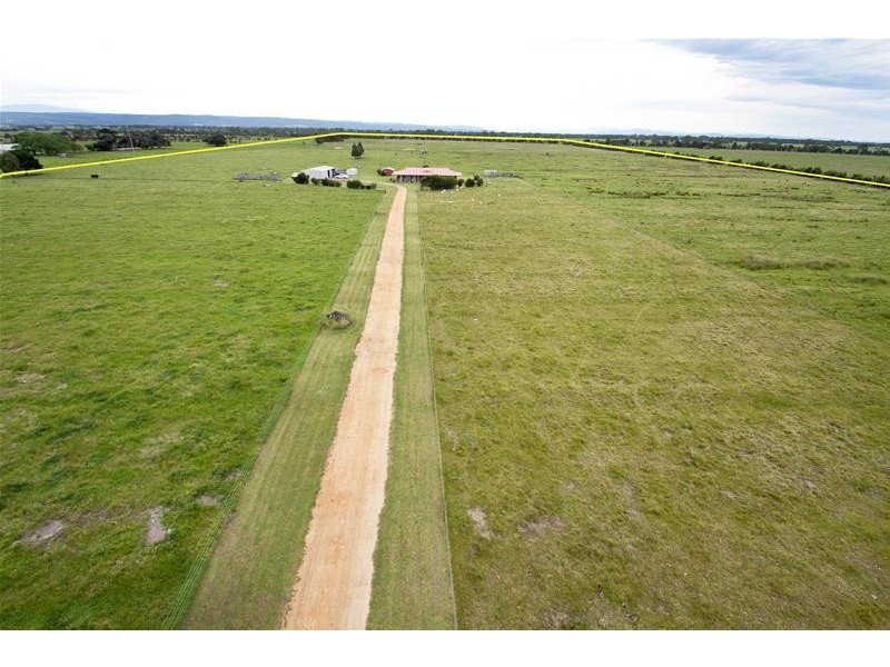 894 Cairnbrook Road, Glengarry VIC 3854