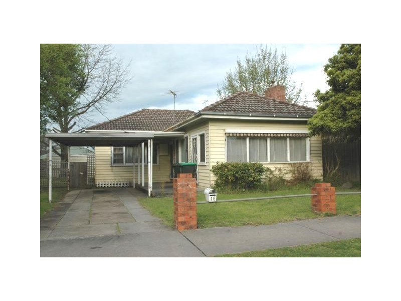 16 High Street, Traralgon VIC 3844