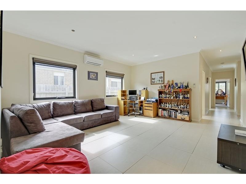 7 Rintoull Court, Rosedale VIC 3847