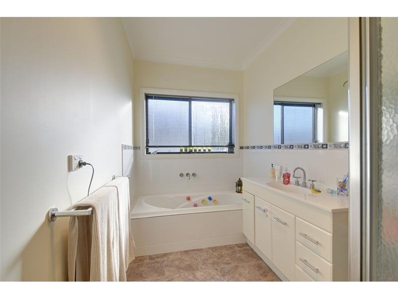 26 Whittakers Road, Traralgon VIC 3844