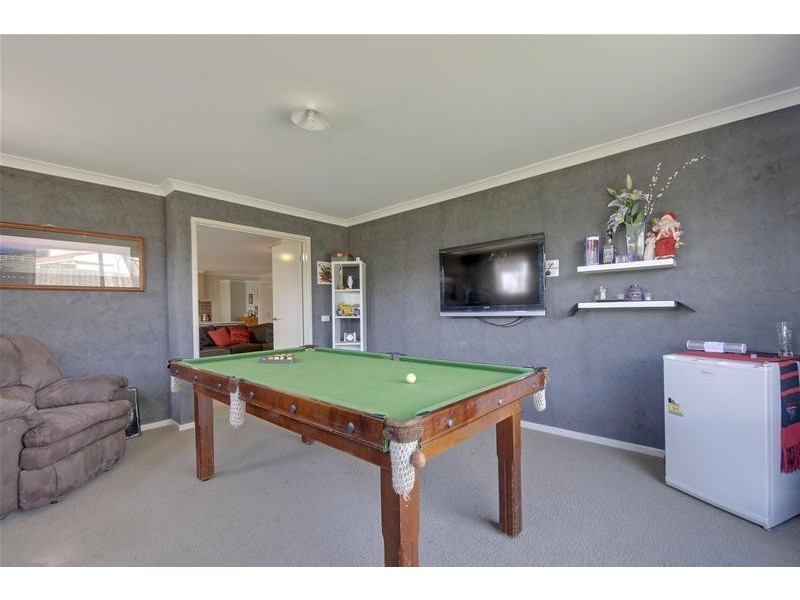 9 Kangaroo Grass Rise, Traralgon VIC 3844