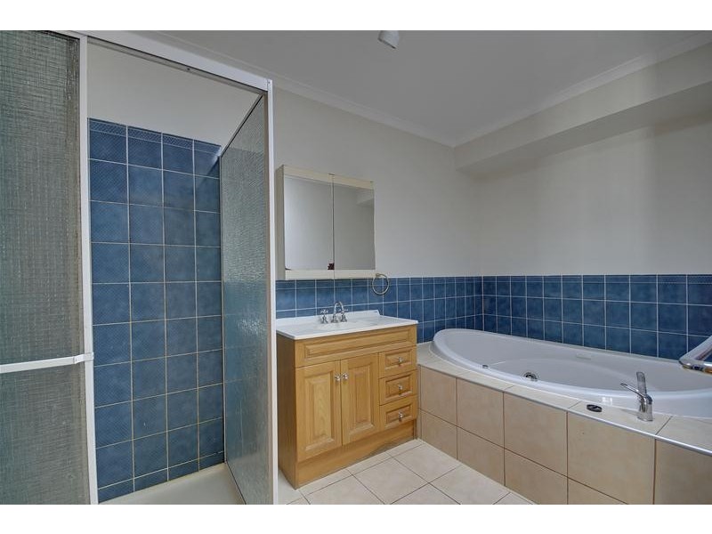 41 Ikara Way, Churchill VIC 3842