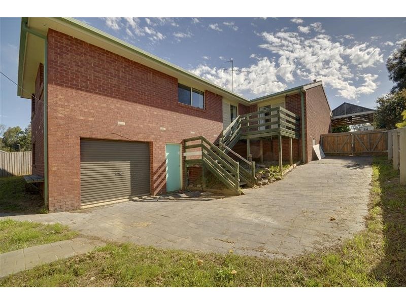 41 Ikara Way, Churchill VIC 3842