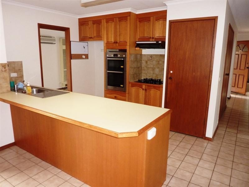 12 Parslow Court, Traralgon VIC 3844