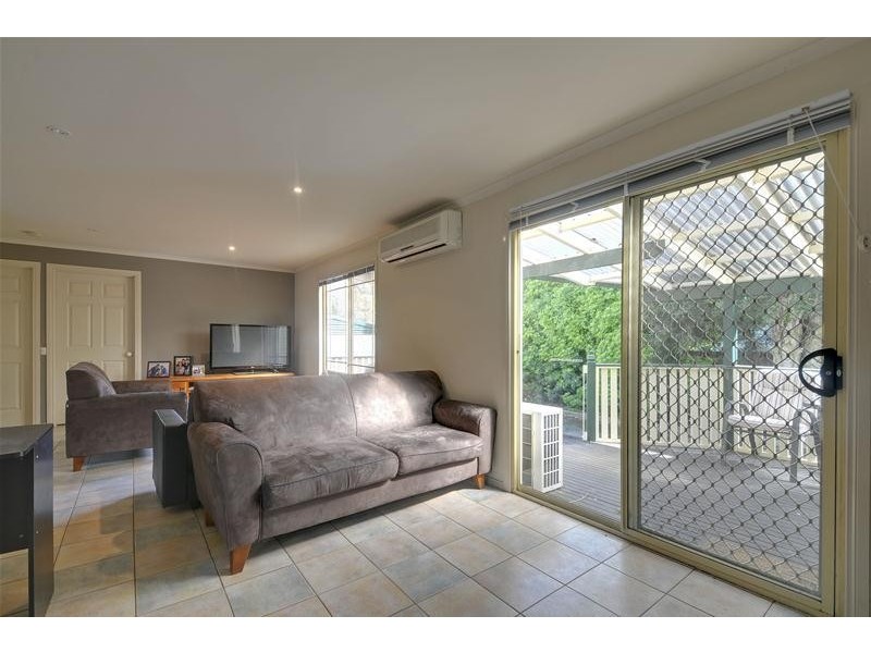 23 Gillies Crescent, Traralgon VIC 3844