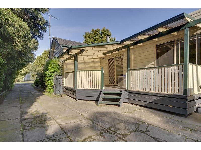 23 Gillies Crescent, Traralgon VIC 3844