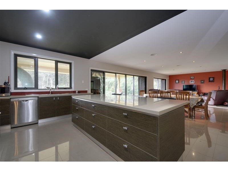 75 Factory Road, Callignee VIC 3844