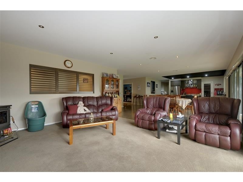 75 Factory Road, Callignee VIC 3844