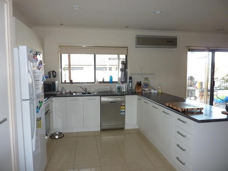 11 Mapleson Drive, Traralgon VIC 3844