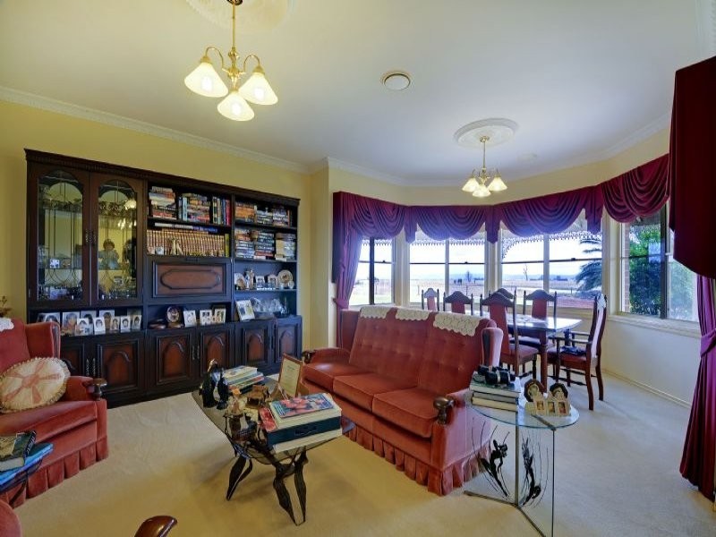 180 Flynn Creek Road, Flynn VIC 3844