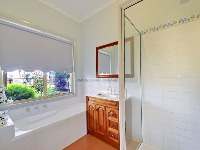 180 Flynn Creek Road, Flynn VIC 3844