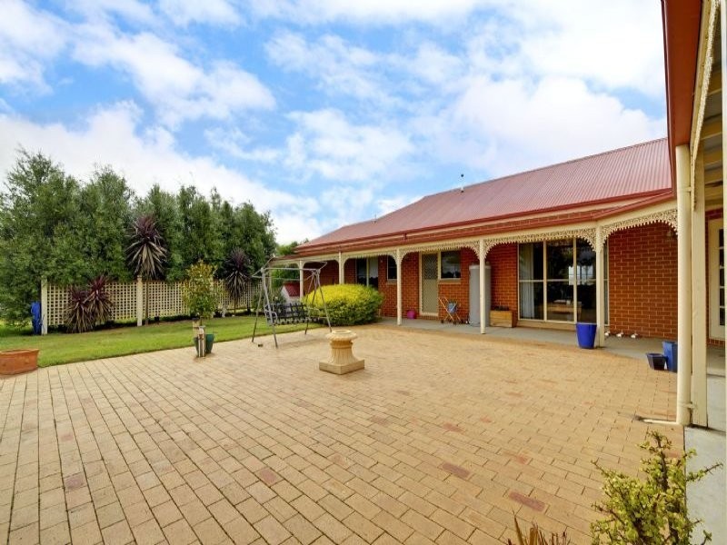 180 Flynn Creek Road, Flynn VIC 3844