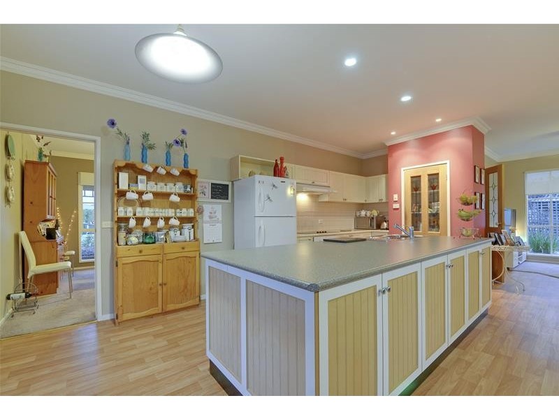 85 Ellavale Drive, Traralgon VIC 3844