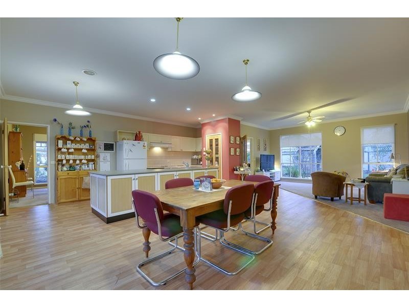 85 Ellavale Drive, Traralgon VIC 3844