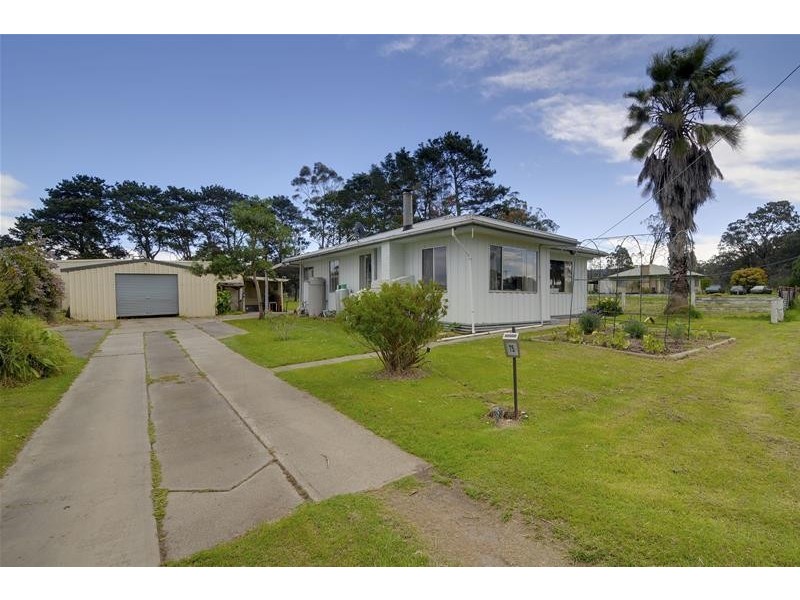 75 King Street, Toongabbie VIC 3856