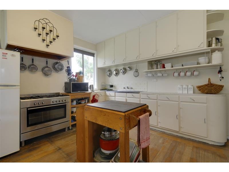 75 King Street, Toongabbie VIC 3856