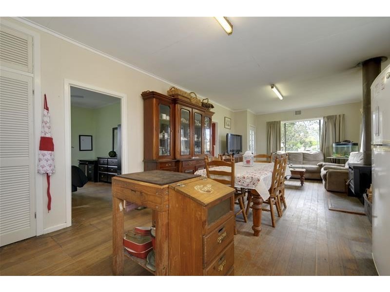 75 King Street, Toongabbie VIC 3856