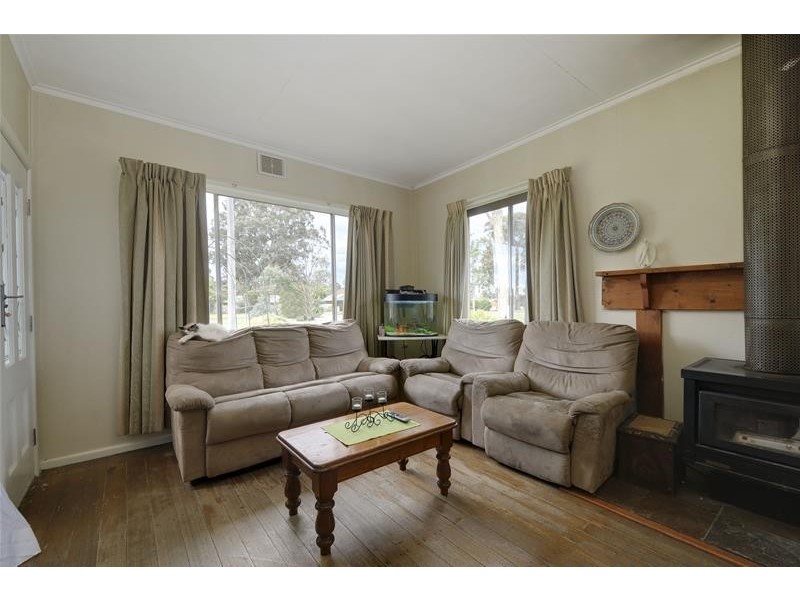 75 King Street, Toongabbie VIC 3856