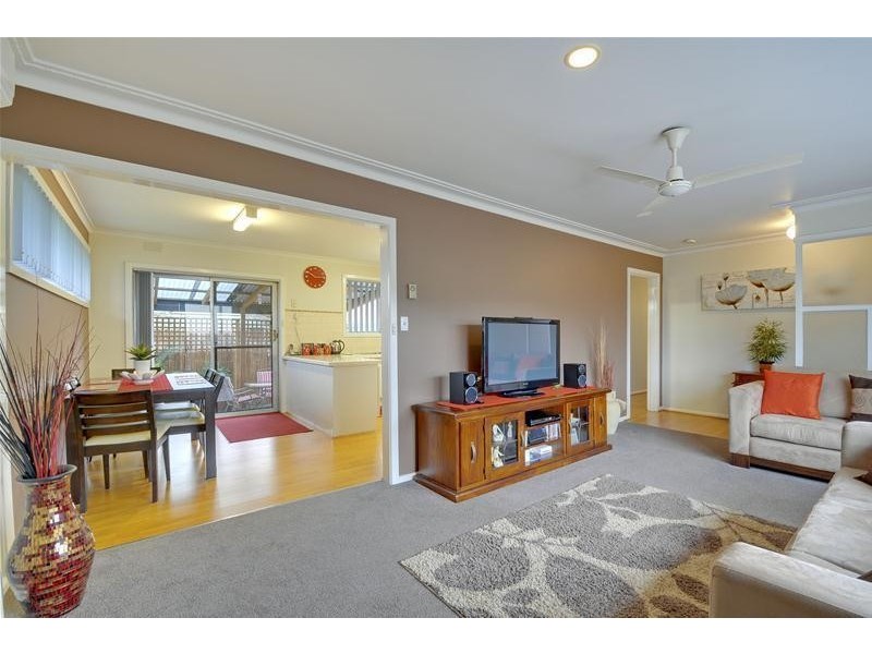 16 Doyne Crescent, Traralgon VIC 3844