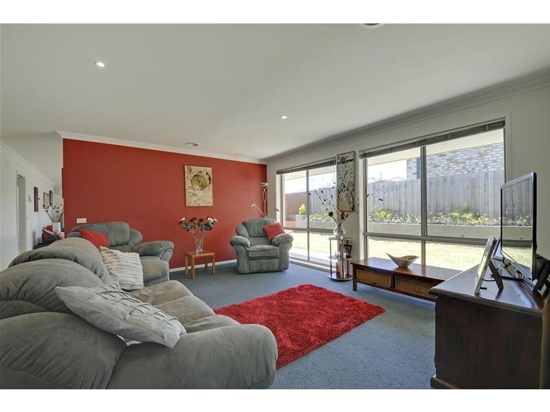 11 College Avenue, Traralgon VIC 3844