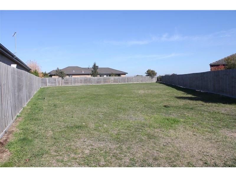 7 Mayo Close, Traralgon VIC 3844