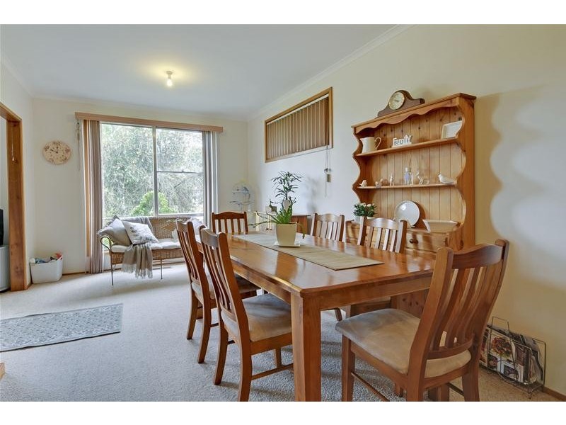 13 Dawson Street, Rosedale VIC 3847