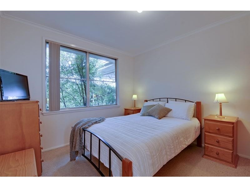 13 Dawson Street, Rosedale VIC 3847