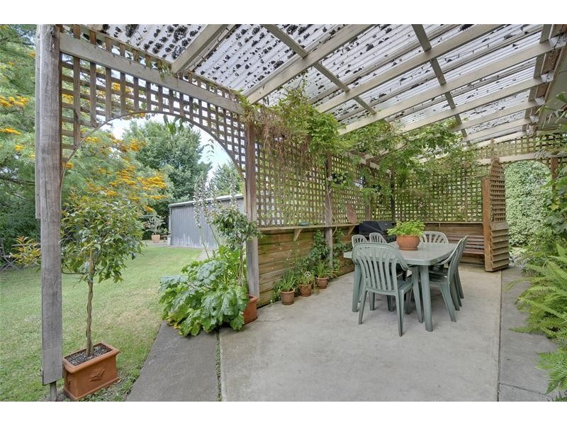 13 Dawson Street, Rosedale VIC 3847