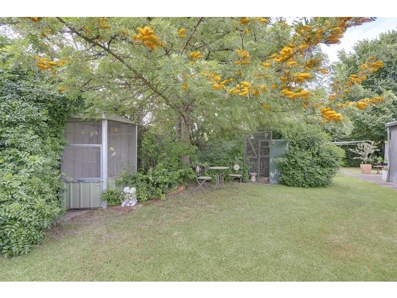 13 Dawson Street, Rosedale VIC 3847