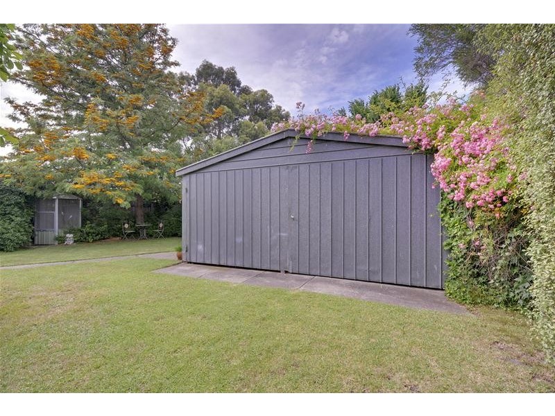 13 Dawson Street, Rosedale VIC 3847