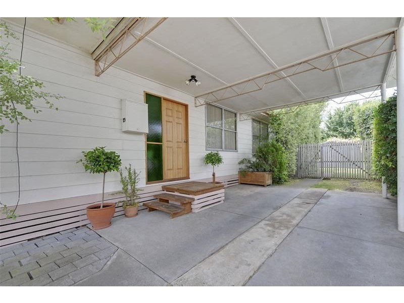 13 Dawson Street, Rosedale VIC 3847