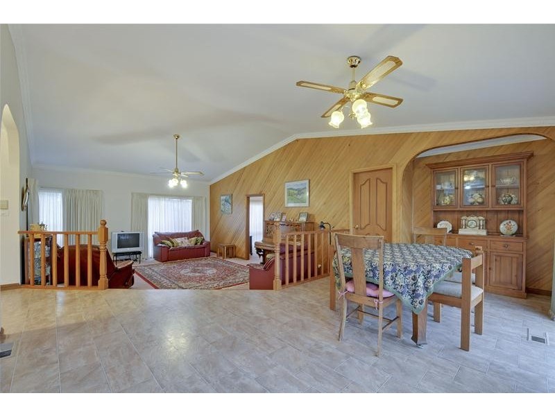 28 Queen Street, Rosedale VIC 3847