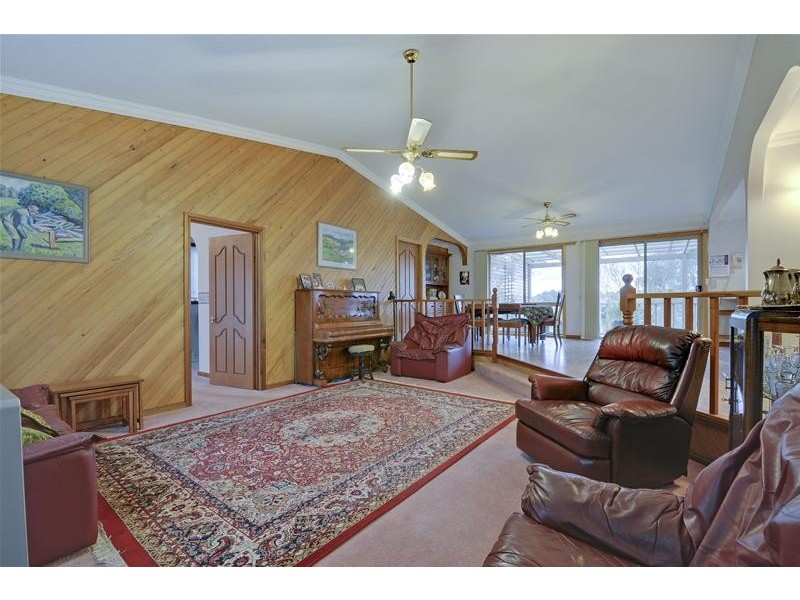 28 Queen Street, Rosedale VIC 3847