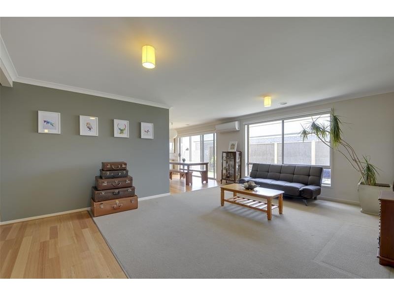 10 Newry Drive, Traralgon VIC 3844