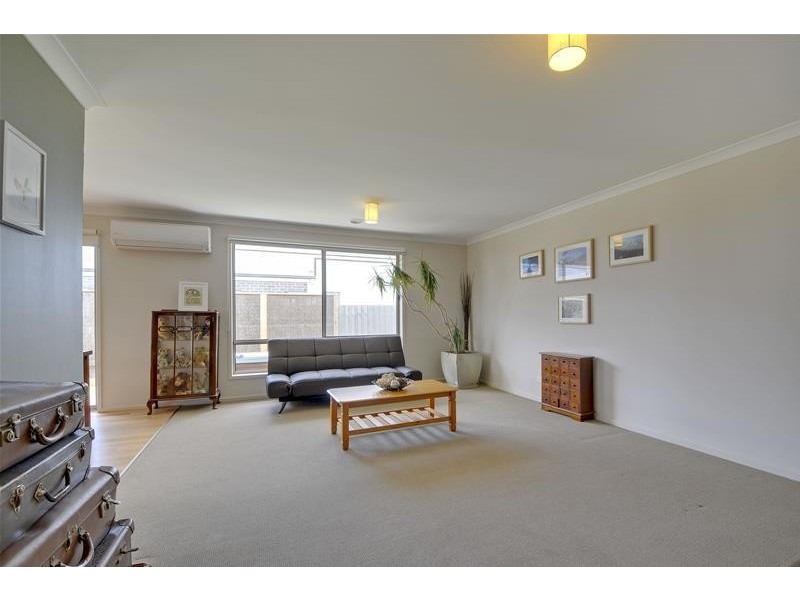 10 Newry Drive, Traralgon VIC 3844