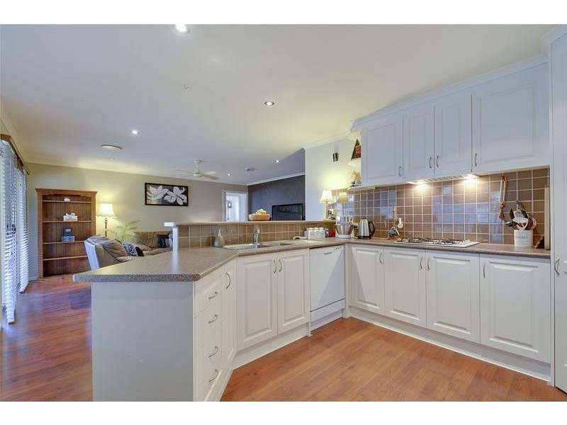 21 Sundale Road, Traralgon VIC 3844