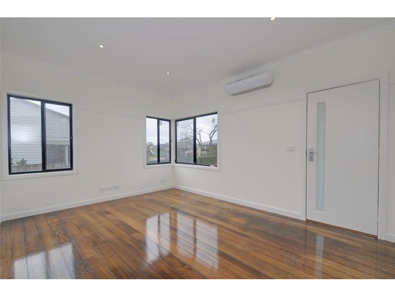 18 Chenhall Crescent, Traralgon VIC 3844