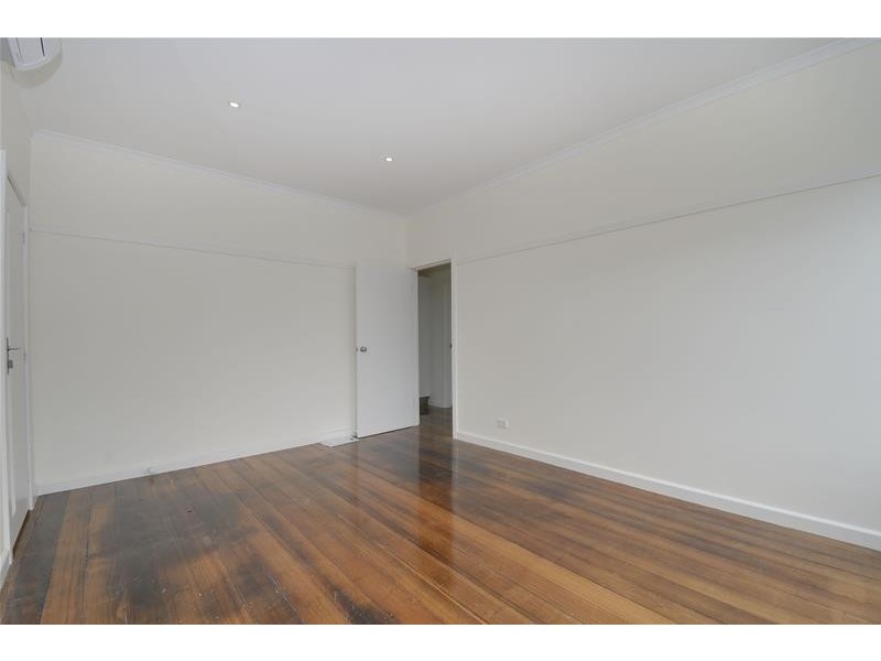 18 Chenhall Crescent, Traralgon VIC 3844