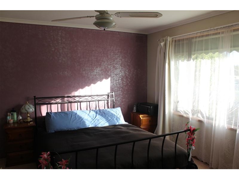 6 Gunyah Grove, Traralgon VIC 3844