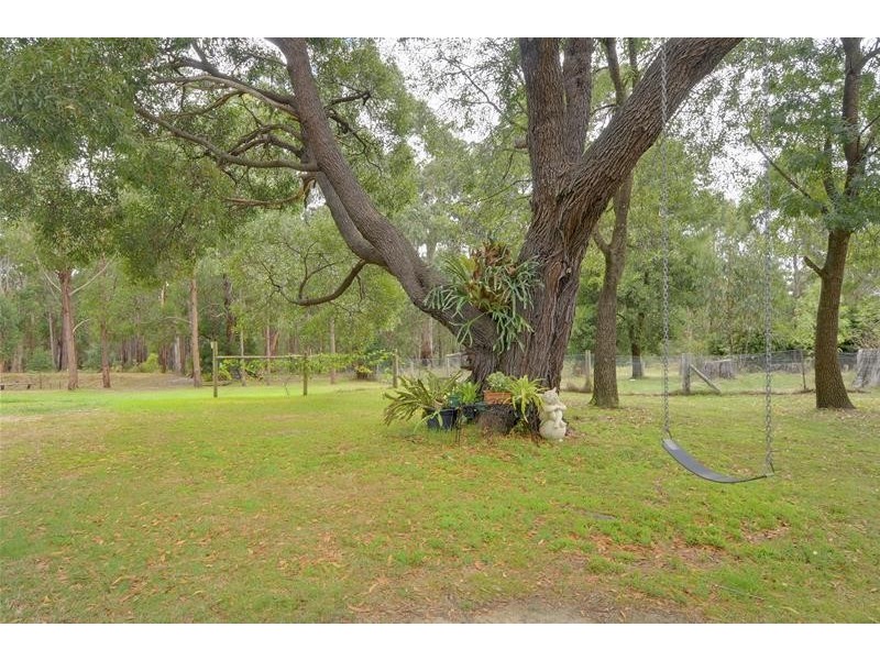 74 Old Carrajung Road, Carrajung VIC 3844