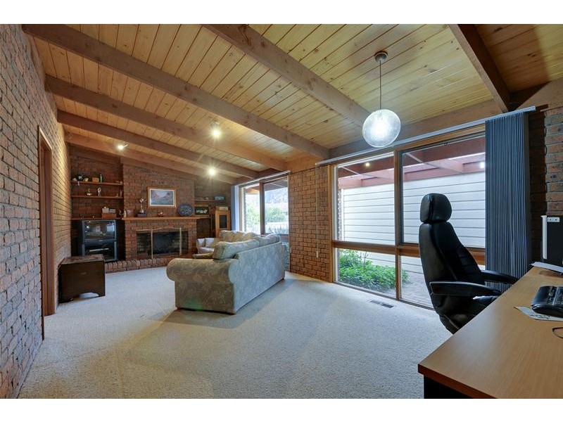 23 Coster Circle, Traralgon VIC 3844