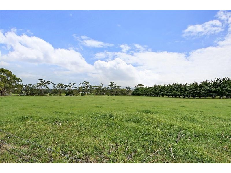 5 Jeeralang North Road, Hazelwood North VIC 3840