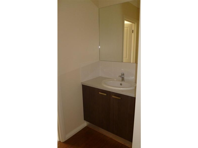 24 Roscommon Drive, Traralgon VIC 3844