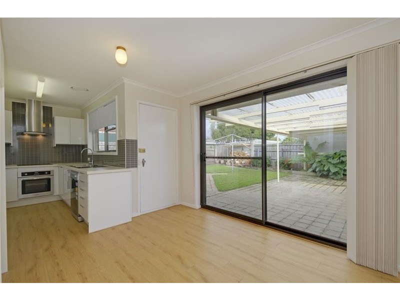 39 Hawthorn Crescent, Churchill VIC 3842