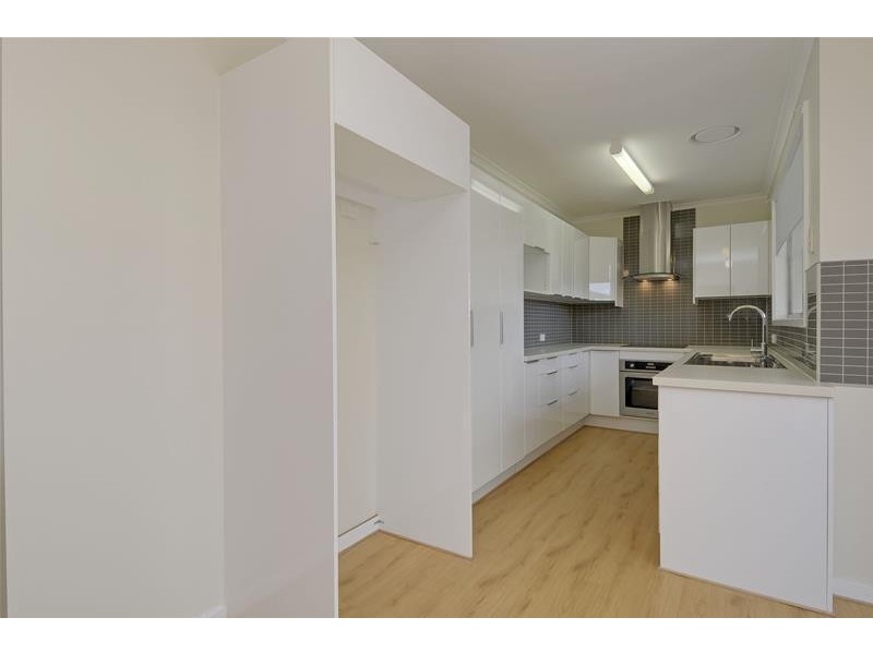 39 Hawthorn Crescent, Churchill VIC 3842