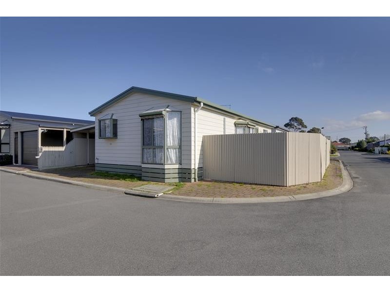 103 Vine Street, Mayfair Gardens, Traralgon VIC 3844