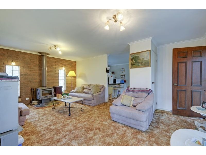 60 Stitchling Street, Carrajung VIC 3844